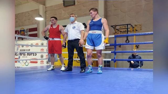 Вентспилсские боксёры привезли в город золото! смотреть онлайн