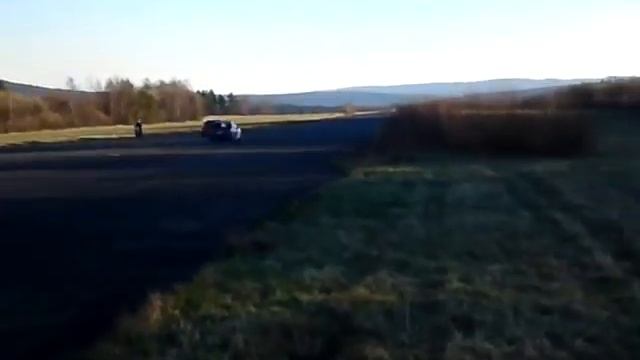sierra cosworth 2.9 v6 24v 195 KM vs. lancer evo x 295 KM смотреть онлайн