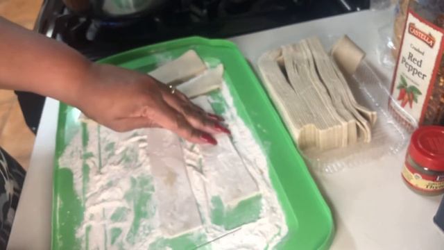 Mary B’s Chicken and Dumplings-Episode 27 смотреть онлайн