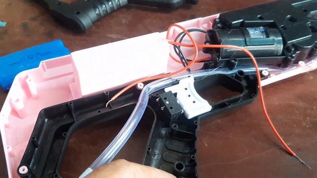 How to repair a water gun смотреть онлайн
