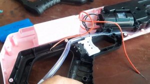 How to repair a water gun