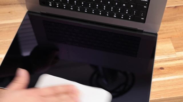 I Wasted Money on this...and was Pleasantly Surprised | Apple Polishing Cloth смотреть онлайн