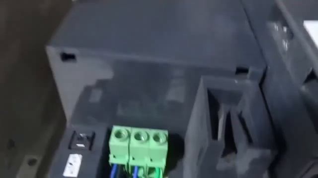 Schneider Electric ATV320U55N4B Drive Repairs смотреть онлайн