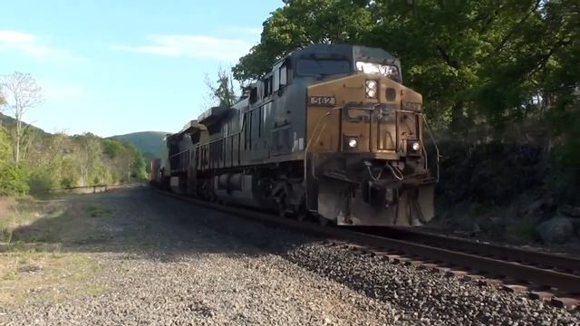 CSXT 562 Leads CSX Q008 South through Iona Island, NY 05/16/2019 смотреть онлайн