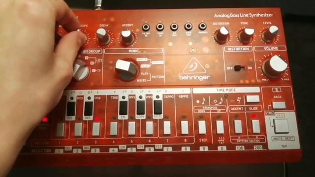 Behringer TD-3 space dreamy jam смотреть онлайн