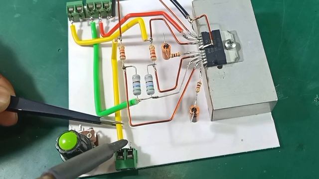 Simple &  Powerful Stereo Heavy Bass Amplifier Using TDA7265 IC