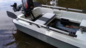 Лодка Кайман 300 Антал