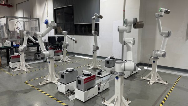 Тесты роботов PROMPOWER на производстве