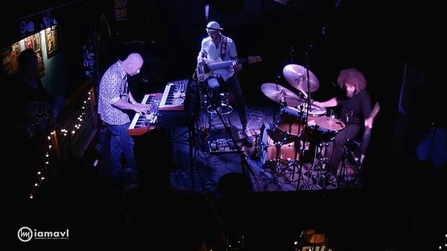 Photon (featuring Jimmy Dunstan, Neal Evans & Felix Pastorius) Set 1 @ The One Stop 9-17-2022 смотреть онлайн
