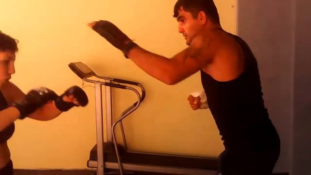 Angela Demirtshyan & Hayk Vardanyan (sparing) смотреть онлайн