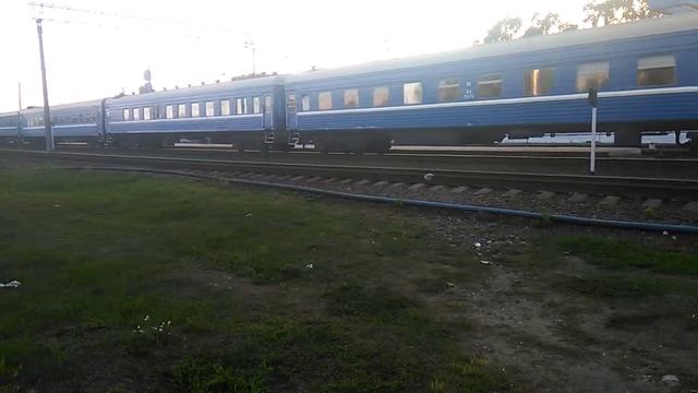 ЧС4Т 555 с поездом 612 Барановичи - Витебск смотреть онлайн