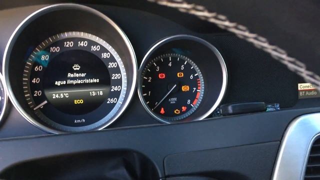 H.I.D CanBus en Mercedes Benz c200. смотреть онлайн