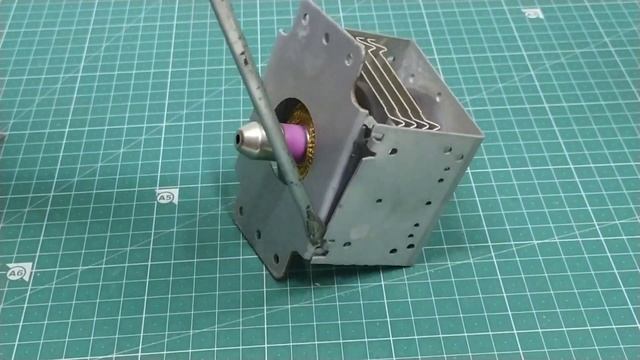 How To Get Magnet from #magnetron #diy #magnet смотреть онлайн