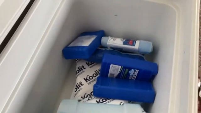 ️🔥 Vintage / Retro Cooler➔ **2 Year Review** + Visual Tour (Red) - Coleman смотреть онлайн