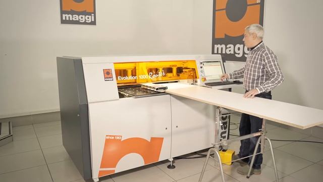 Maggi Evolution usinage coté armoire (FRA) смотреть онлайн