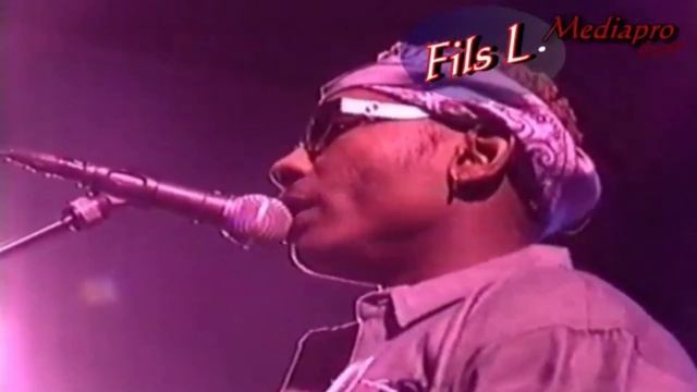 Werrason feat Manda Chante - Nicky D (live à Paris 2001) @j_virus_fashion смотреть онлайн
