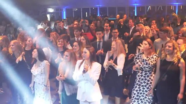Party und Power – „Players Night“ und „Tag der Deutschen“ bei den BMW Open смотреть онлайн
