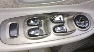 как поменять кнопку стеклоподъёмника хундай акцент Hyundai accent
