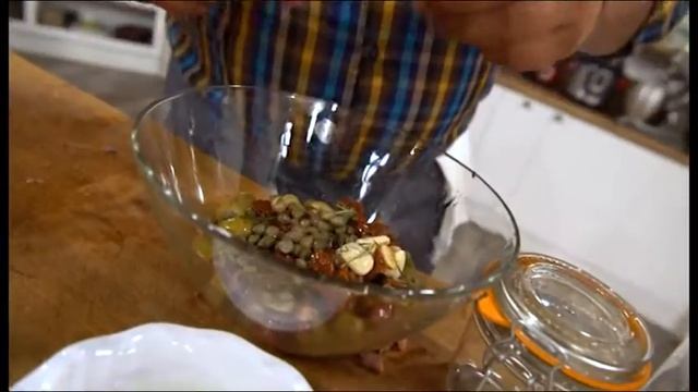Мариновани маслини-Рецепта на деня от Бързо,лесно,вкусно-01.10.2016 г. смотреть онлайн
