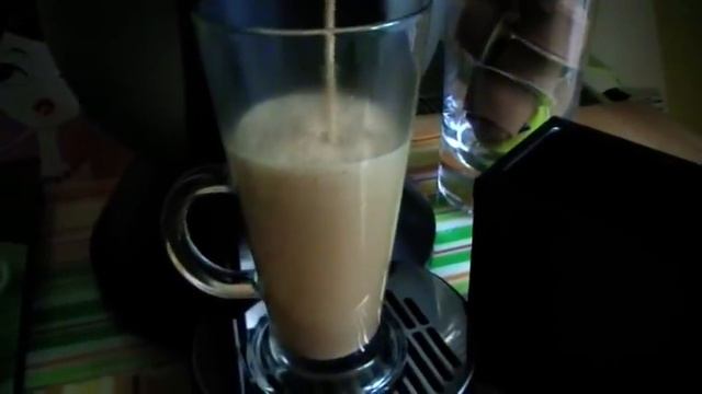 Nescafé Dolce Gusto, kapsle Café au lait смотреть онлайн