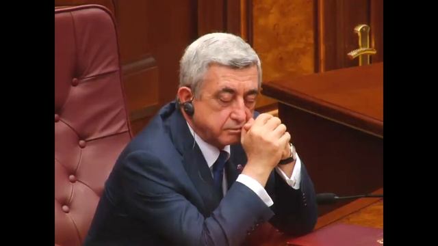 Армянский президент и его соплеменник смотреть онлайн