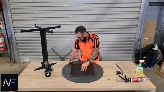 How to Assemble the Table Top to the Base смотреть онлайн