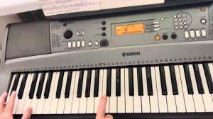 Розовые розы Светке Соколовой . Аккорды на синтезаторе.