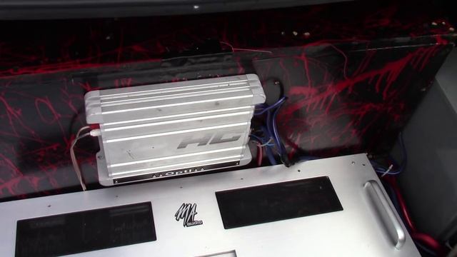 OLD SCHOOL MA AUDIO AMP IN A TRUNK! смотреть онлайн