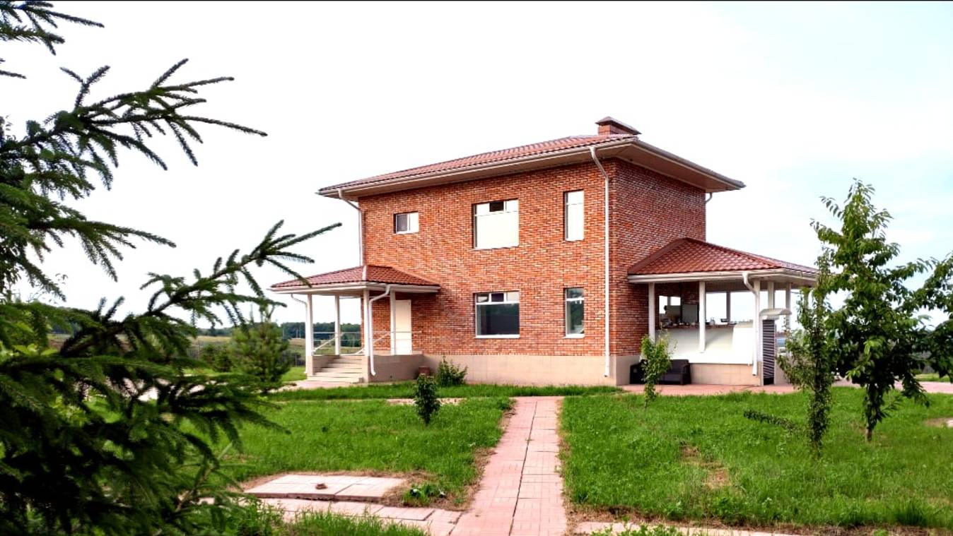 ДОМ 220 кв. м
с. Сенное