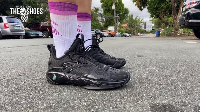 Unboxing and On Foot Look of Kyrie ANTA Shock Wave 5 Pro смотреть онлайн