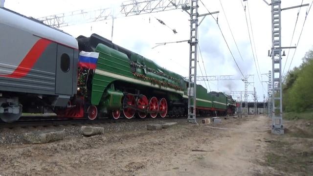 Паровозы П36-0110/П36-0120 с Поездом Победы смотреть онлайн