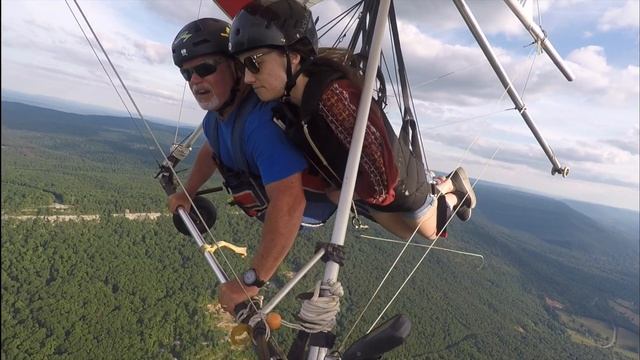 Heather Wooten Tandem Hang Gliding at Lookout Mountain Flight Park смотреть онлайн