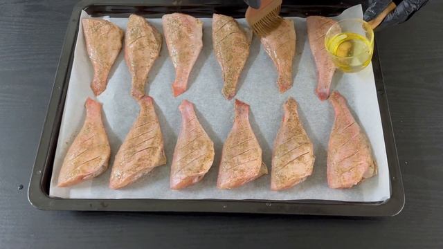 ЗАПЕЧЁННЫЙ МОРСКОЙ ОКУНЬ С СОУСОМ ТАР-ТАР смотреть онлайн