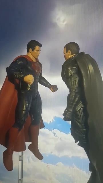 Kal-El vs Zod. #shorts #mattel #manofsteel #dc #henrycavill #superman #generalzod #trending #wb смотреть онлайн