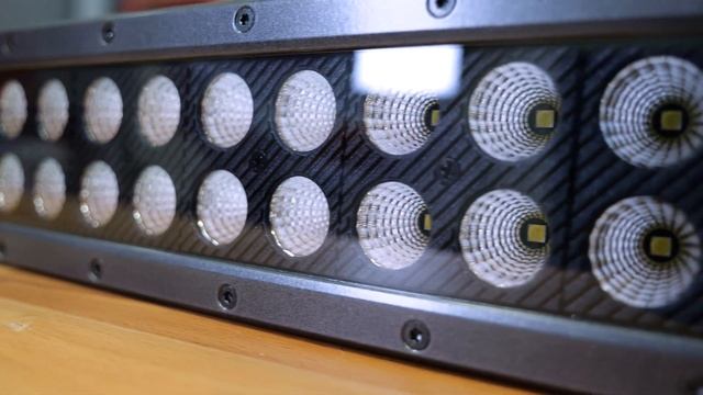 BULLPRO ARBEIDSLYSBJELKE 36000 LUMEN смотреть онлайн