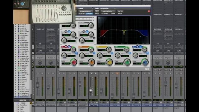 SSL 2 & DIGI 002 console working together on Pro tools смотреть онлайн