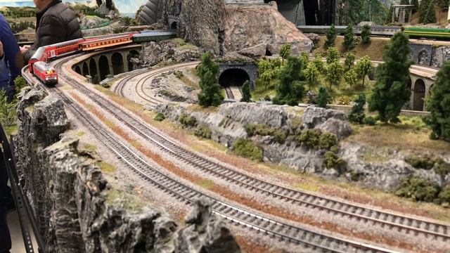 Br218 102-2 DB AG mit Doppelstockwagem Regio Südostbayernbahn смотреть онлайн