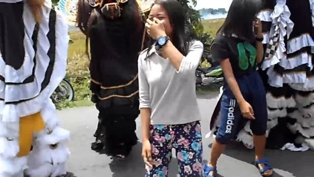 Kirap Barongan || By Sinta & Santi смотреть онлайн