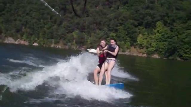 Tandem Surfing behind the Sunsetter смотреть онлайн