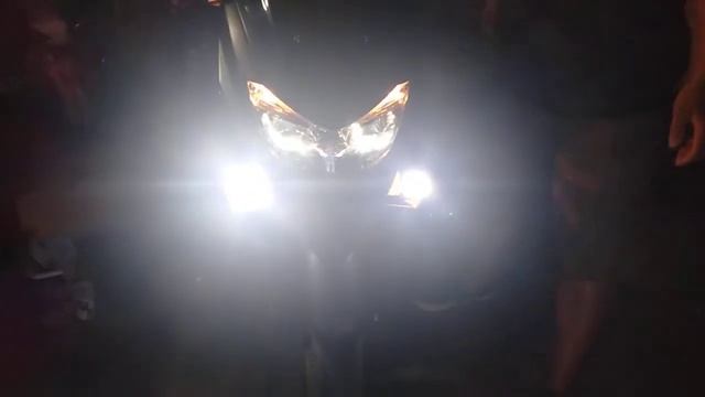 Nmax 155 installation of illuminated switch w/ Auxillary led Lazer gun 2pcs смотреть онлайн