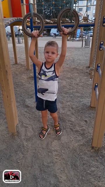 Шоу должно продолжаться ! 🔥 смотреть онлайн