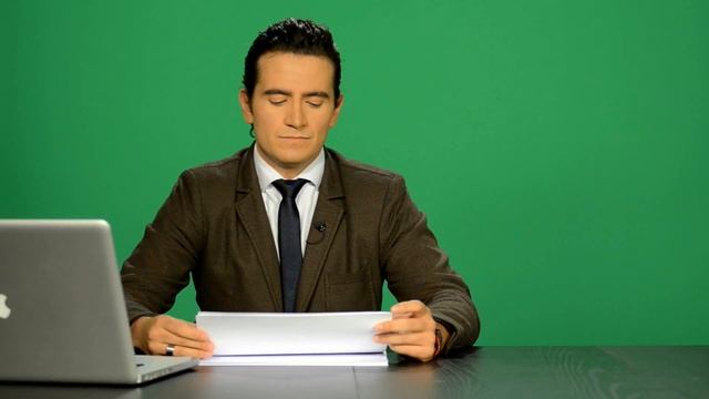 AXIOM Beta Pitch - Deleted Scenes & Blooper Reel смотреть онлайн