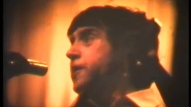 Высоцкий в Троицке на Дне физика 12.04.1980 (без звука) смотреть онлайн