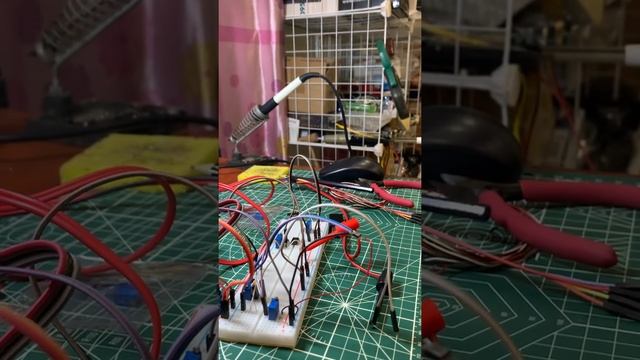 So sánh giữa op-amp thông dụng và opamp cao tần sử dụng với chip AD9833 смотреть онлайн