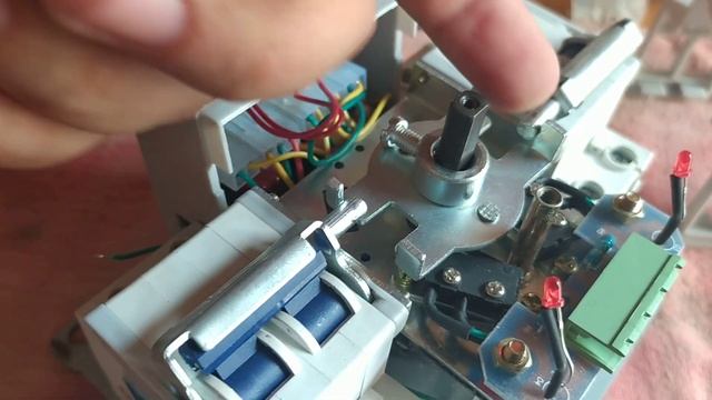 Chave de automação Tomzn смотреть онлайн