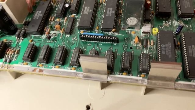 Barn Find: Tandy Radio Shack TRS-80 CoCo 2 Color Computer 2 смотреть онлайн
