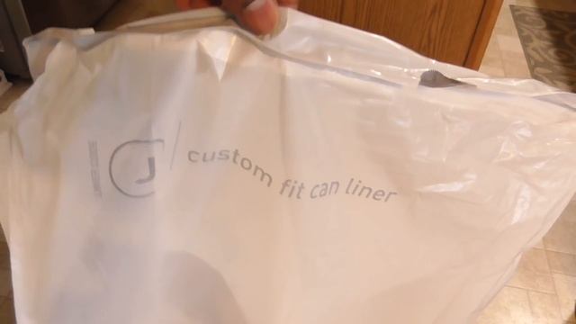 QVC Simplehuman 45 Liter Stainless Steel Sensor Trash Can with Liners смотреть онлайн