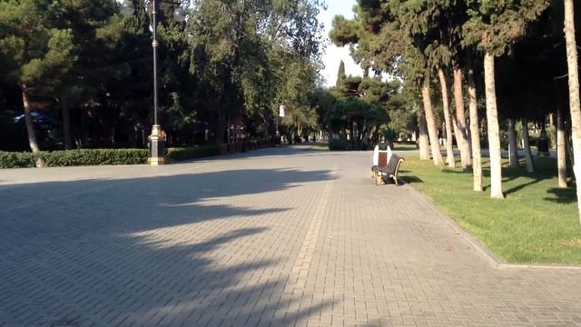 Romantic morning Walk in Baku смотреть онлайн