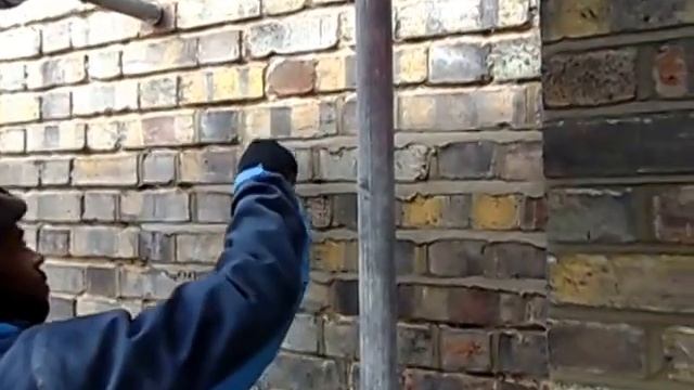 How to Repoint a Brick Wall & Repair Cracks in Brick Walls 🏠 🧱 смотреть онлайн