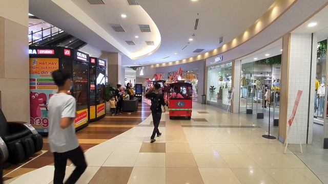 AEON Tan Phu Shopping Center, Ho Chi Minh City (2020) смотреть онлайн
